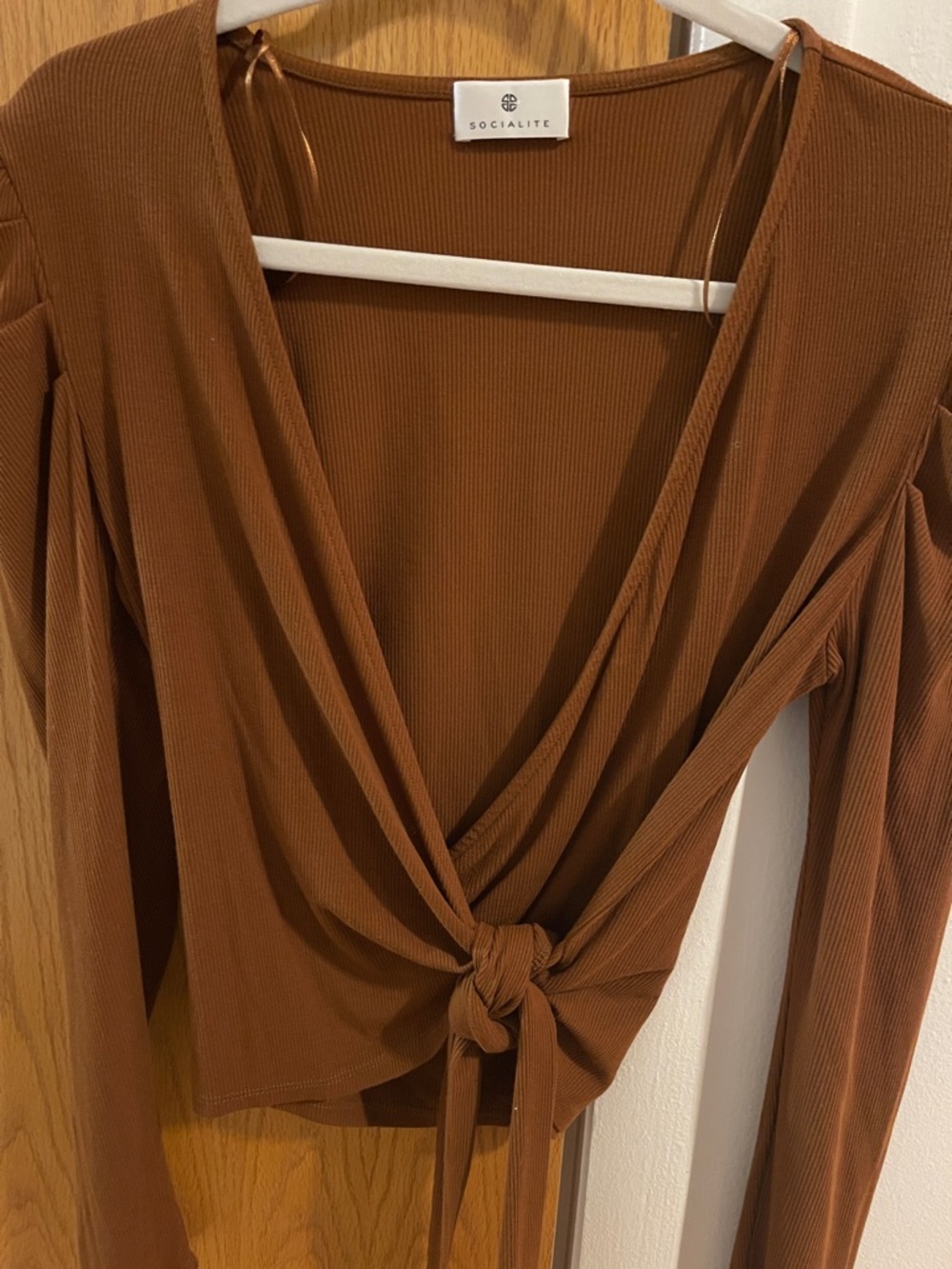 Socialite wrap top